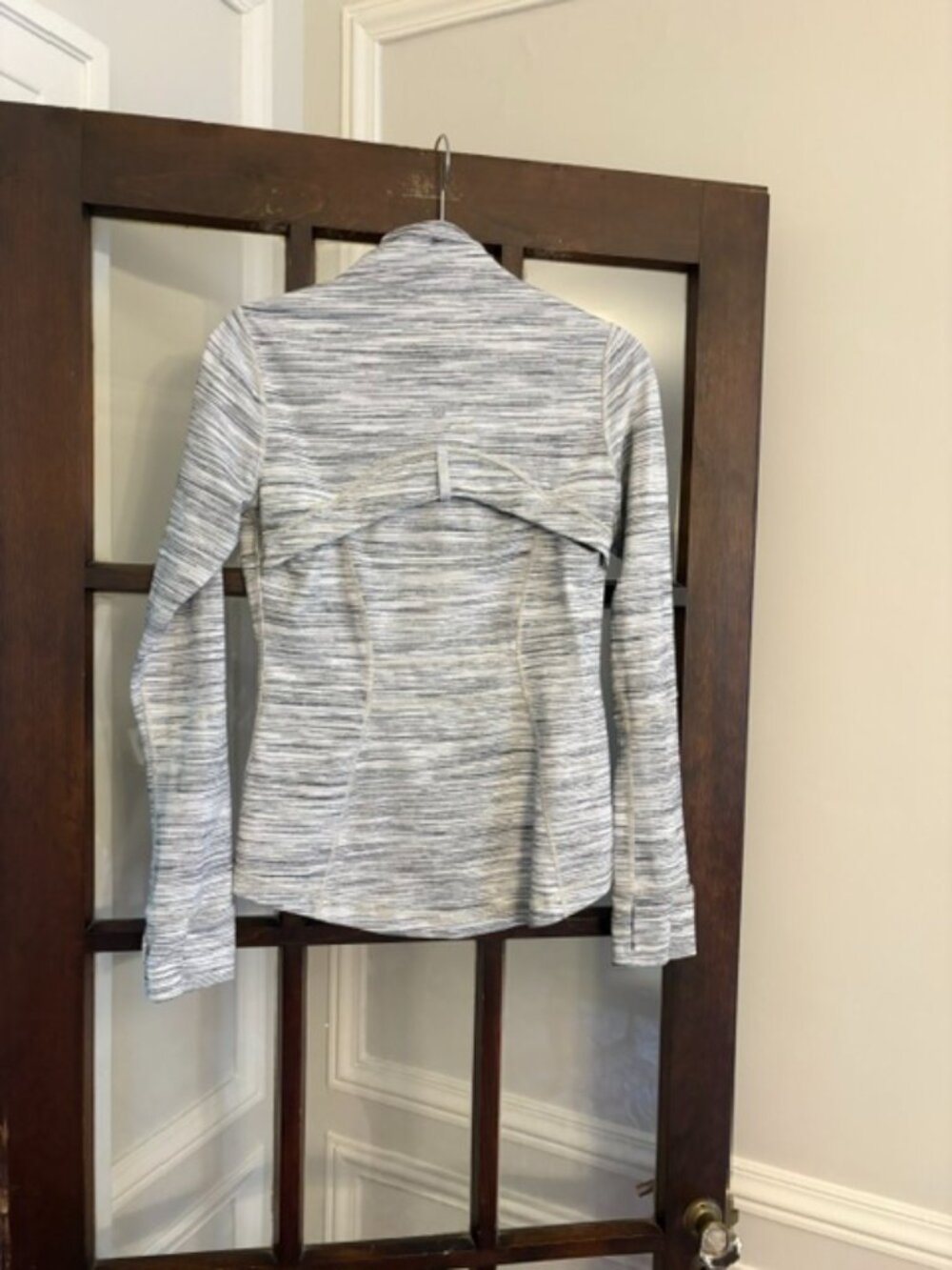 Lululemon Define Jacket in Space Dye Camo Pattern, Size 6 - Picture 5 of 6